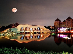 豐樂公園之夜色／阿喜哥 攝